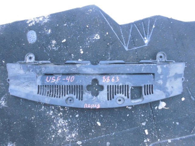 Пластм. защита над радиатором Lexus Ls460 USF40 (б/у)