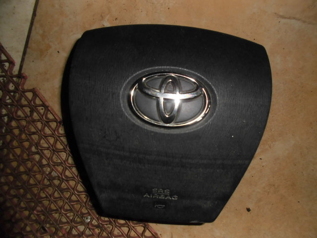 Airbag на руль Toyota Prius Alpha ZVW41 (б/у)