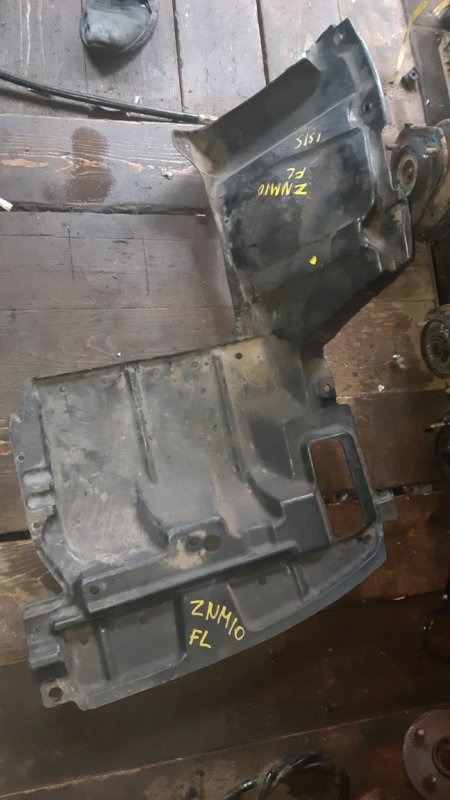 Защита двигателя Toyota Isis ZNM10 передняя левая (б/у)