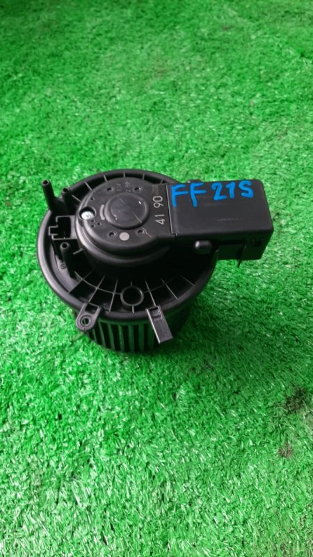 Мотор печки Suzuki Ignis FF21S K12C (б/у)