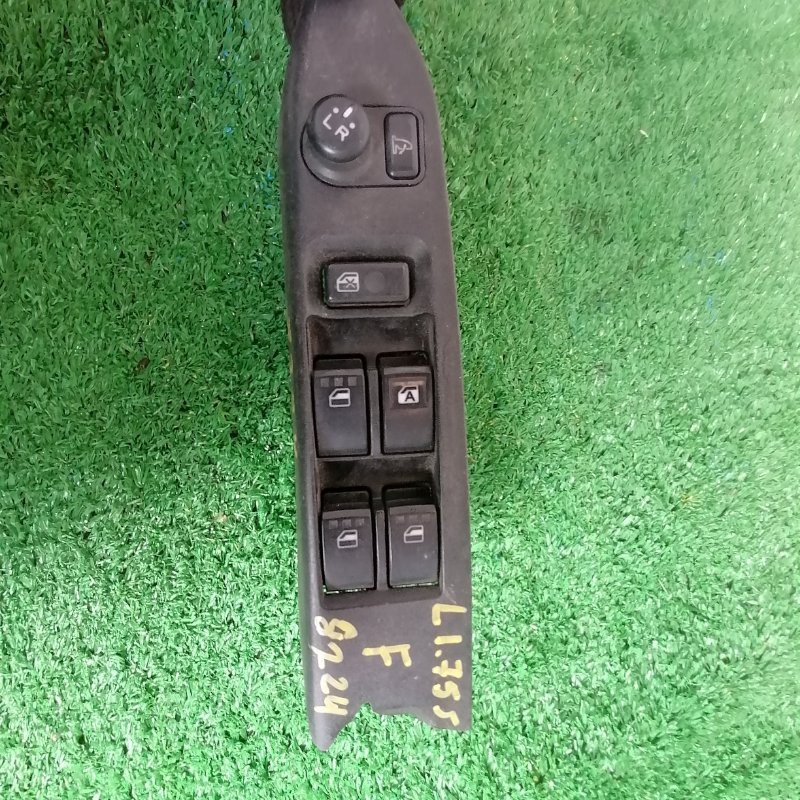 Блок управления стеклами Daihatsu Move L175S KFVE передний правый (б/у)