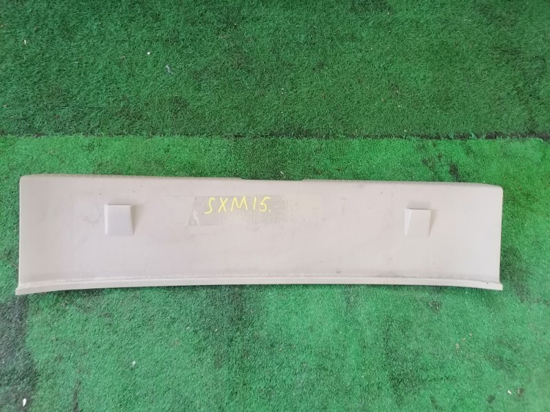 Накладка замка багажника Toyota Gaia SXM15 3SFE (б/у)