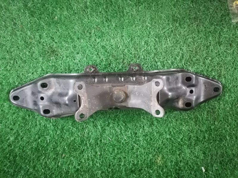 Подушка кпп Subaru Legacy BP5 EJ20 (б/у)