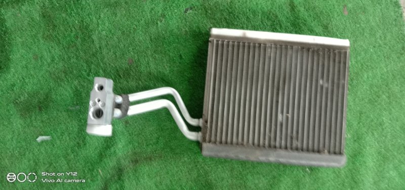 Радиатор кондиционера Suzuki Escudo TDA4W J24B (б/у)