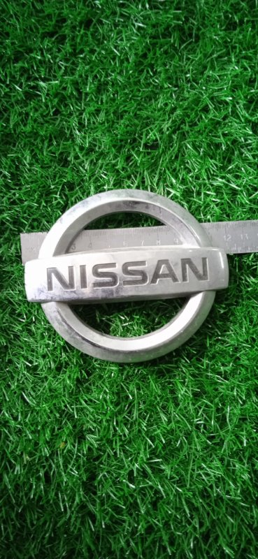 Эмблема Nissan (б/у)