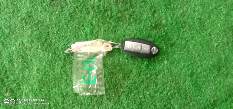 Ключ зажигания Nissan Note E12 HR16 (б/у)