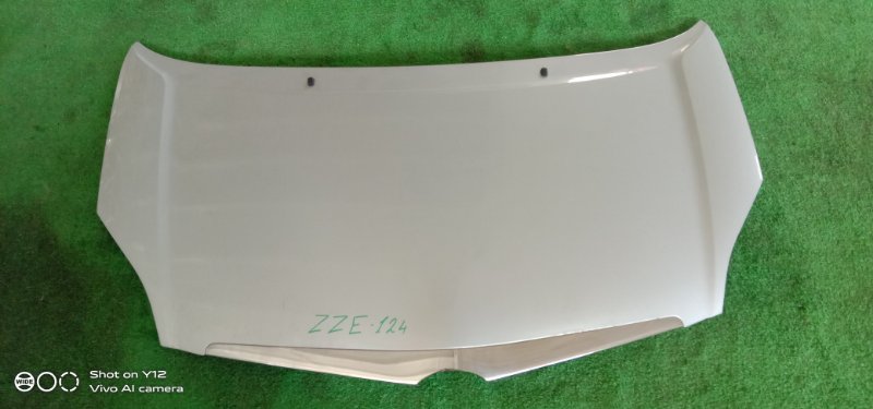 Капот Toyota Corolla Spacio ZZE124 1ZZ (б/у)
