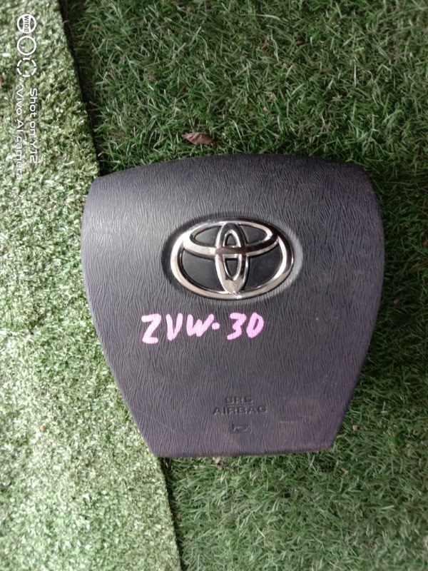 Airbag на руль Toyota Prius ZVW30 2ZR 2010 (б/у)