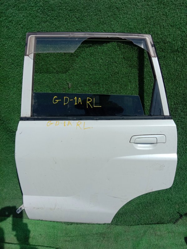 Дверь Mitsubishi Mirage Dingo CQ1A задняя левая (б/у)