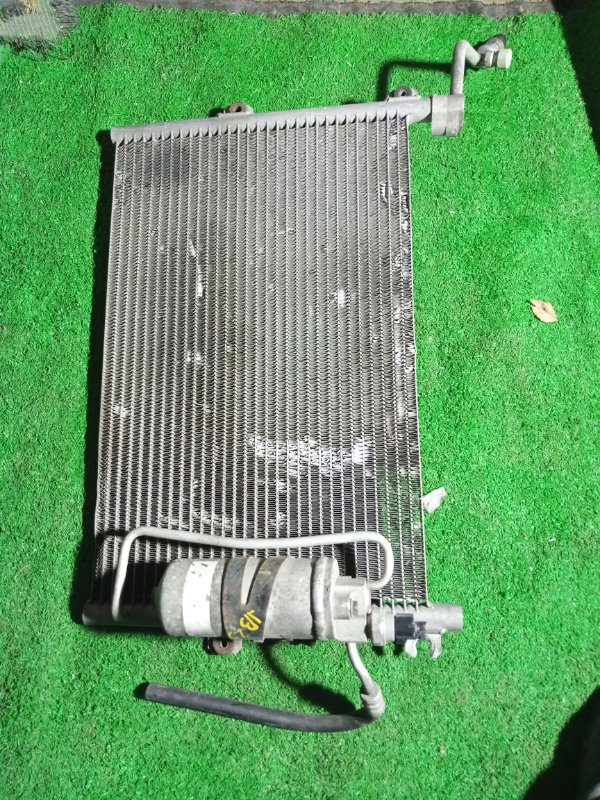 Радиатор кондиционера Suzuki Jimny JB23 (б/у)