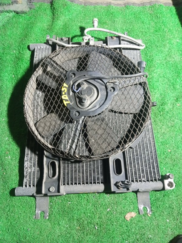 Радиатор кондиционера Suzuki Escudo TD51W J20A (б/у)