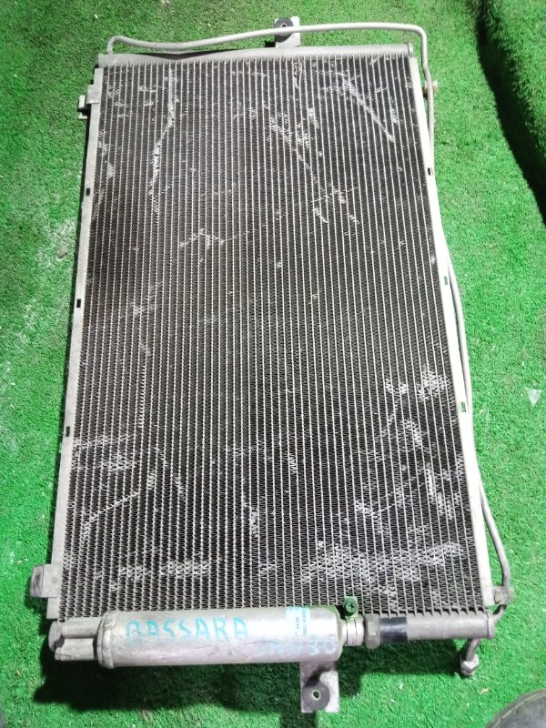 Радиатор кондиционера Nissan Bassara JU30 KA24DE (б/у)