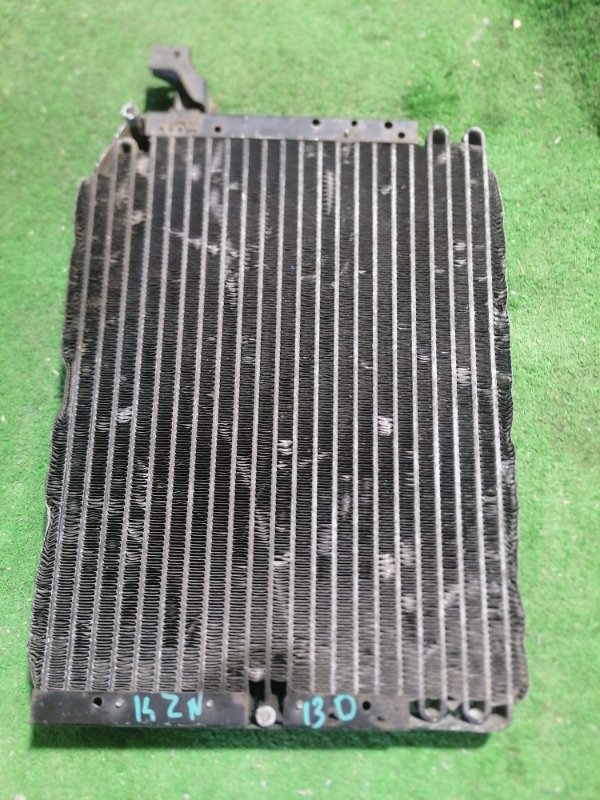 Радиатор кондиционера Toyota Hilux Surf KZN130 1KZ (б/у)