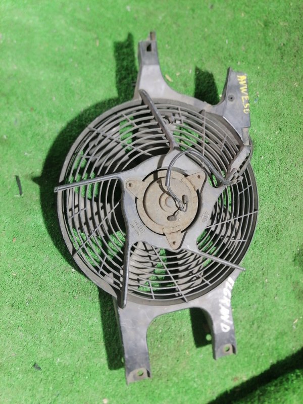 Диффузор радиатора Nissan Elgrand AVWE50 (б/у)