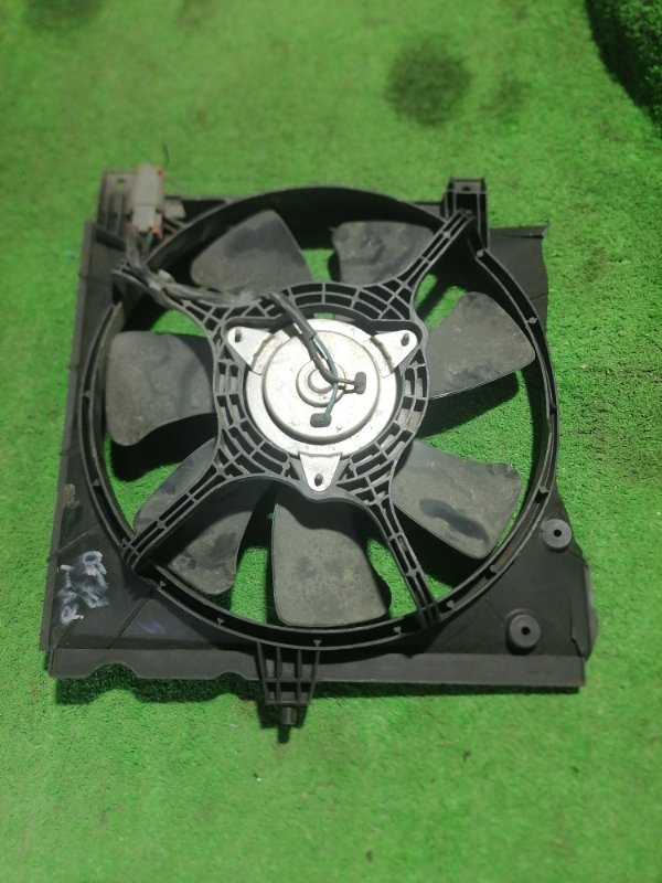 Диффузор радиатора Subaru Pleo RV1 (б/у)