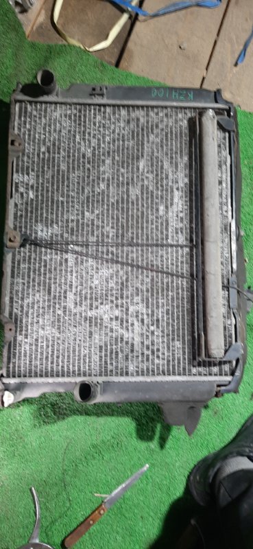 Радиатор основной Toyota Hiace KZH100 1KZ (б/у)