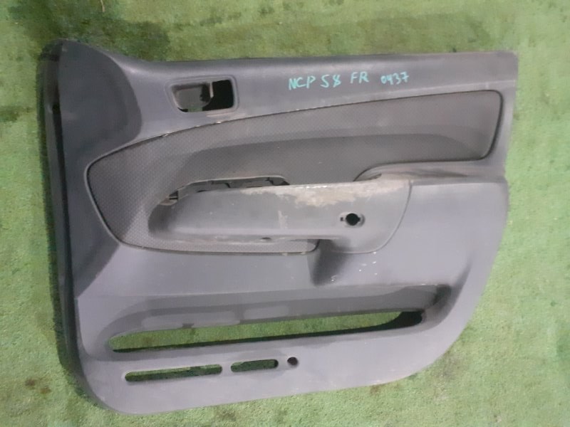 Обшивка дверей Toyota Probox NCP58 1NZ передняя правая (б/у)
