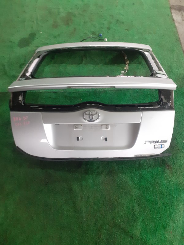 Крышка багажника Toyota Prius NHW20 1NZ (б/у)