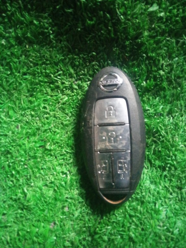 Ключ зажигания Nissan Serena FC26 MR20 (б/у)