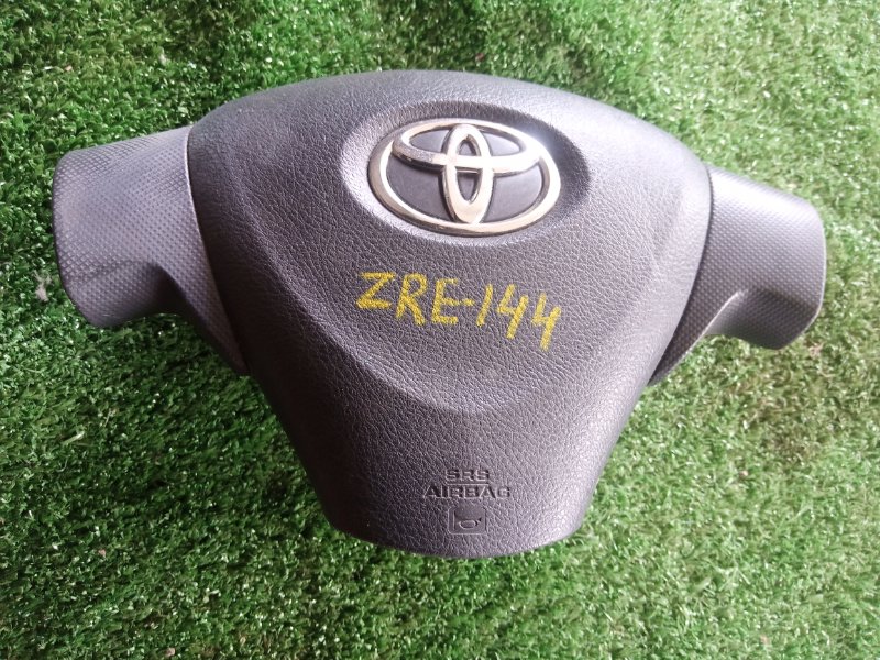 Airbag на руль Toyota Corolla Fielder ZRE144 2ZR 2008 (б/у)