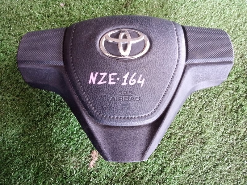 Airbag на руль Toyota Fielder NZE164 1NZ 2015 (б/у)