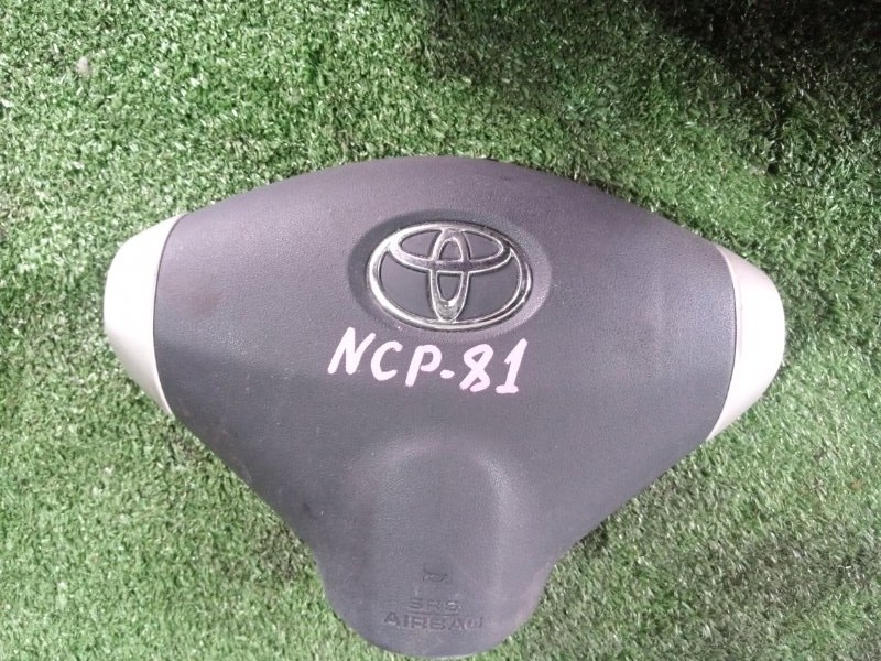 Airbag на руль Toyota Sienta NCP81-5193764 1NZ 2013 (б/у)