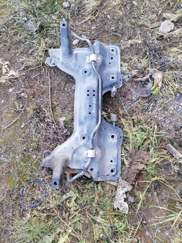 Подрамник Opel Corsa (б/у) Подрамник Opel Corsa (б/у)