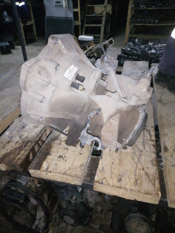 Мкпп Ford Fusion (б/у) Мкпп Ford Fusion (б/у)