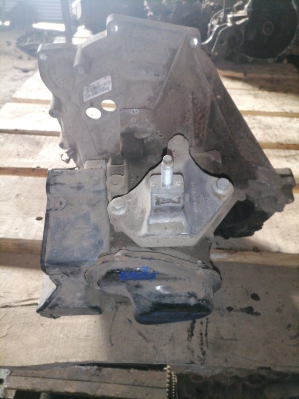 Мкпп Ford Fusion (б/у) Мкпп Ford Fusion (б/у)