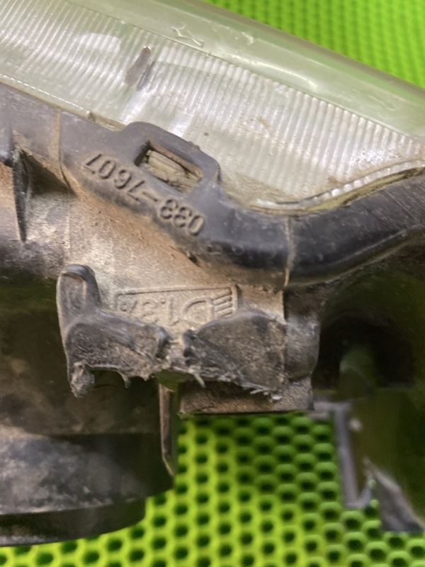 Фара правая Honda СR-V