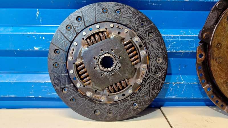 Комплект сцепления 9-5 2001 1 2.0 B205E Комплект сцепления 9-5 2001 1 2.0 B205E