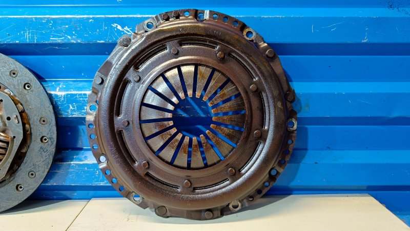 Комплект сцепления 9-5 2001 1 2.0 B205E Комплект сцепления 9-5 2001 1 2.0 B205E