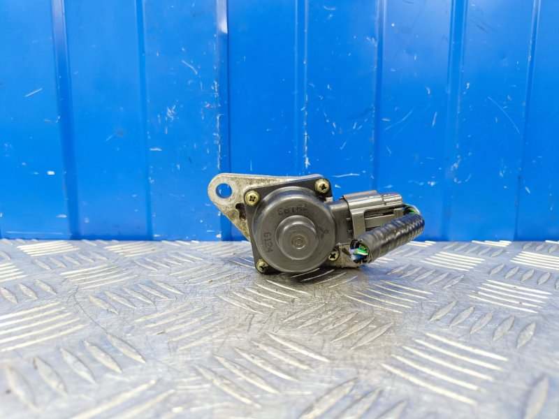 Клапан egr Nissan Lafesta B30 2.0 MR20DE Клапан egr Nissan Lafesta B30 2.0 MR20DE