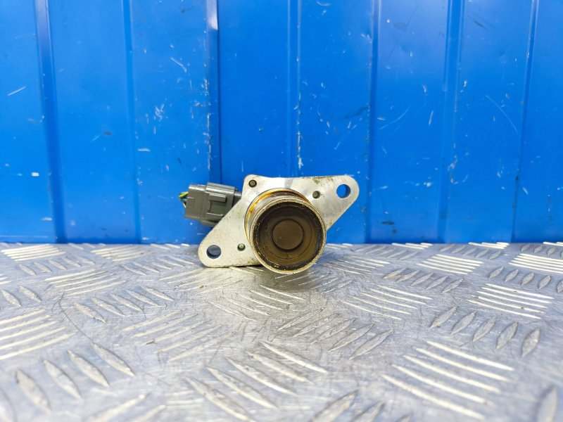 Клапан egr Lafesta 2011 B30 2.0 MR20DE Клапан egr Lafesta 2011 B30 2.0 MR20DE