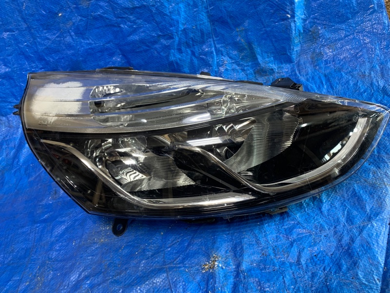 Запчасть фара передняя правая RENAULT CLIO BH98 контрактная Фара передняя правая RENAULT CLIO BH98 контрактная