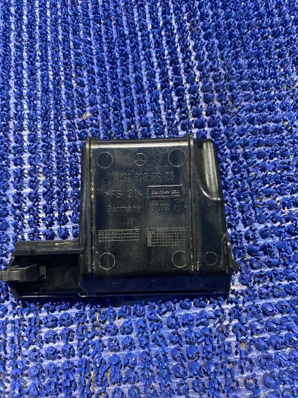 Пепельница CLS-CLASS C219