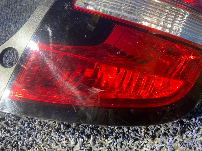 Стоп-сигнал задний правый RENAULT TWINGO Стоп-сигнал задний правый RENAULT TWINGO