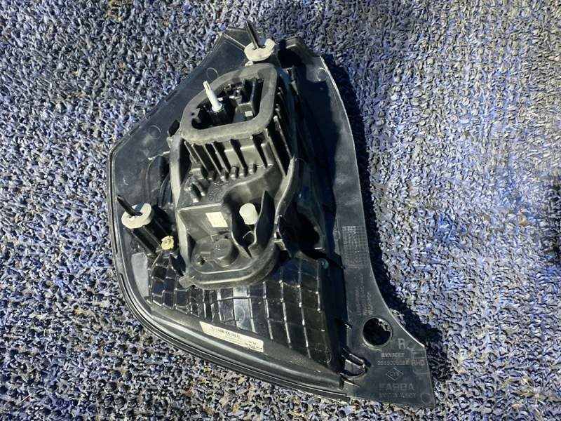 Стоп-сигнал задний правый TWINGO Стоп-сигнал задний правый TWINGO