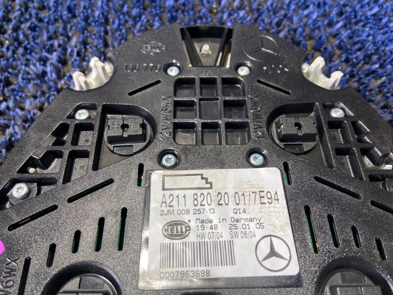 Лампа салона задняя CLS500 W211