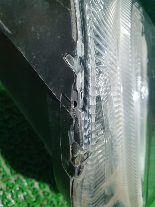 Фара передняя правая 500 312