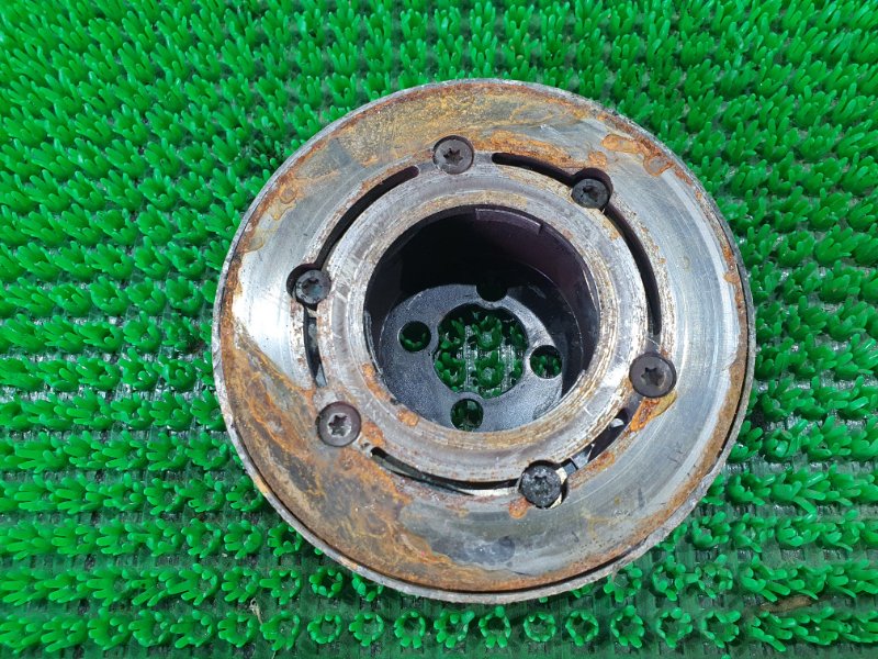 Шкив помпы TOURAN 1T2 BLG