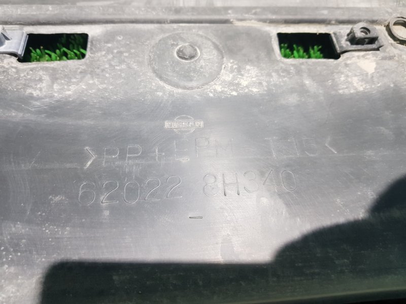 Бампер передний X-TRAIL 2001 NT30 QR20DE
