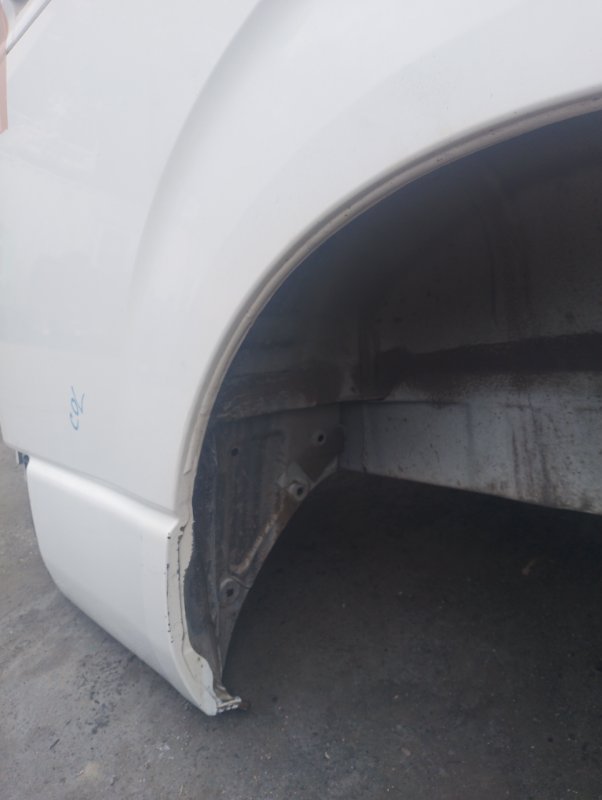 Крыло заднее правое HIACE 2005 KDH205V 2KDFTV