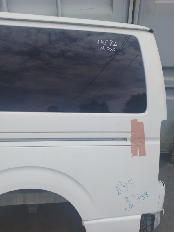 Крыло заднее левое HIACE 2005 KDH205V 2KDFTV