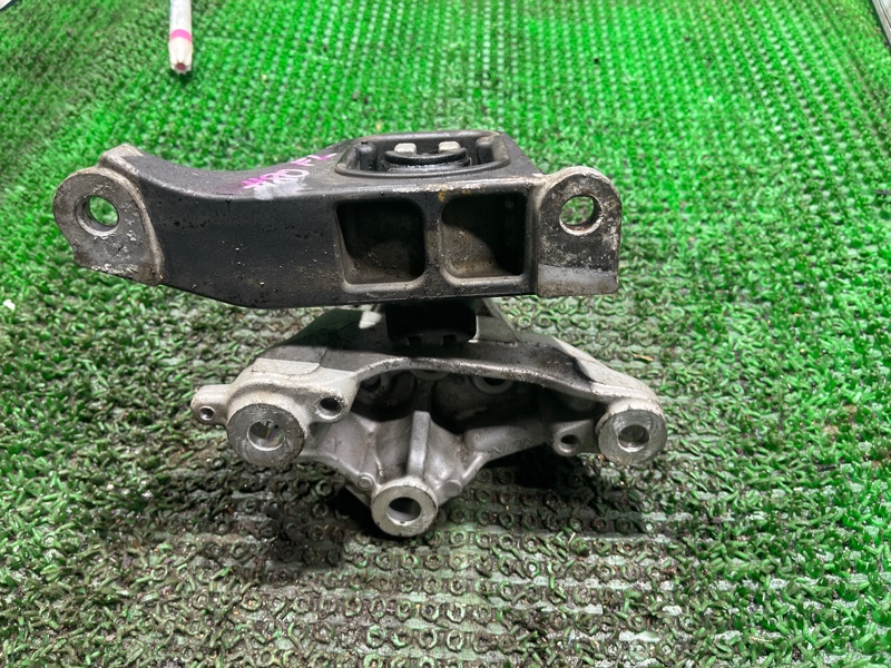 Подушка двигателя левая HONDA STREAM RN7 R18A контрактная