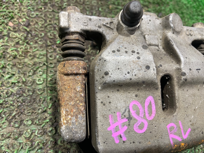 Суппорт задний левый HONDA STREAM RN7 R18A