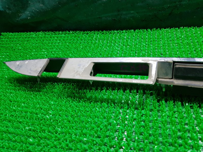 Накладка 5-й двери ESTIMA 2006.02 GSR55 2GRFE