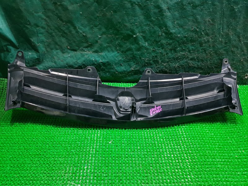 Решетка радиатора IST NCP65 Решетка радиатора IST NCP65