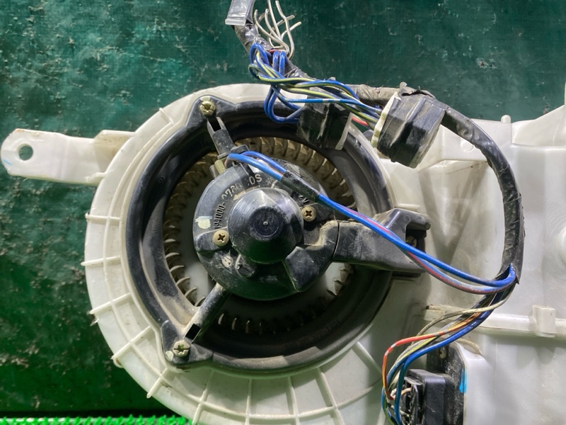 Печка салона задняя LITE ACE  NOAH CR50 3CT