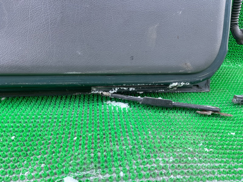 Дверь 5-я задняя BIGHORN UBS69GW 4JG2